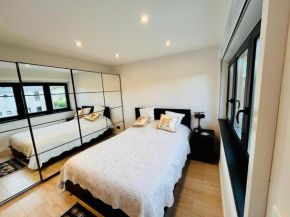 Town house with garden - 1 room with shared bathroom